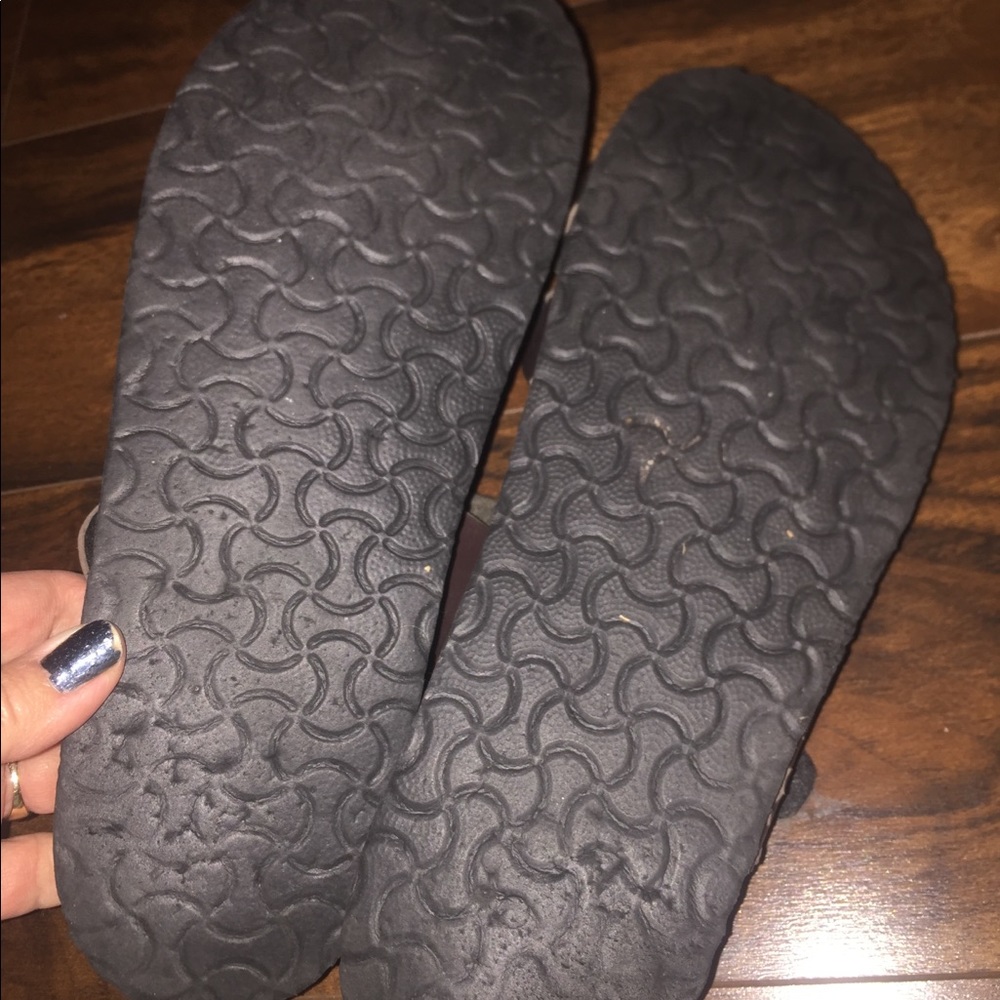 Sandals - Picture 4 of 6